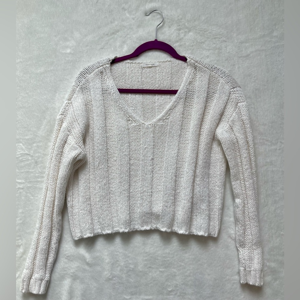 Pacsun white, size xs sweater